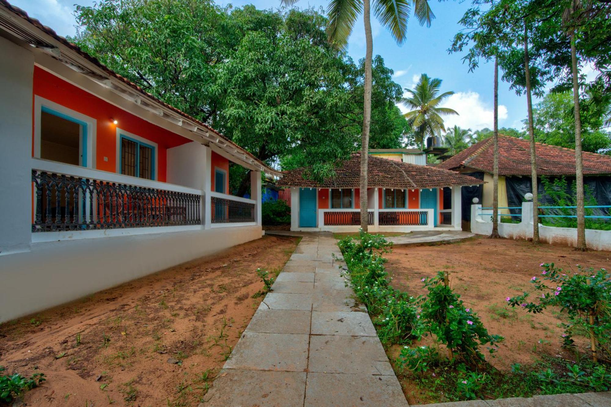 Papilio Beach Front Cottages-Tbv バガ エクステリア 写真